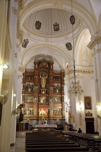 Interior de la Basílica Santuario San Juan de Ávila. Foto: Ramón Azañón.